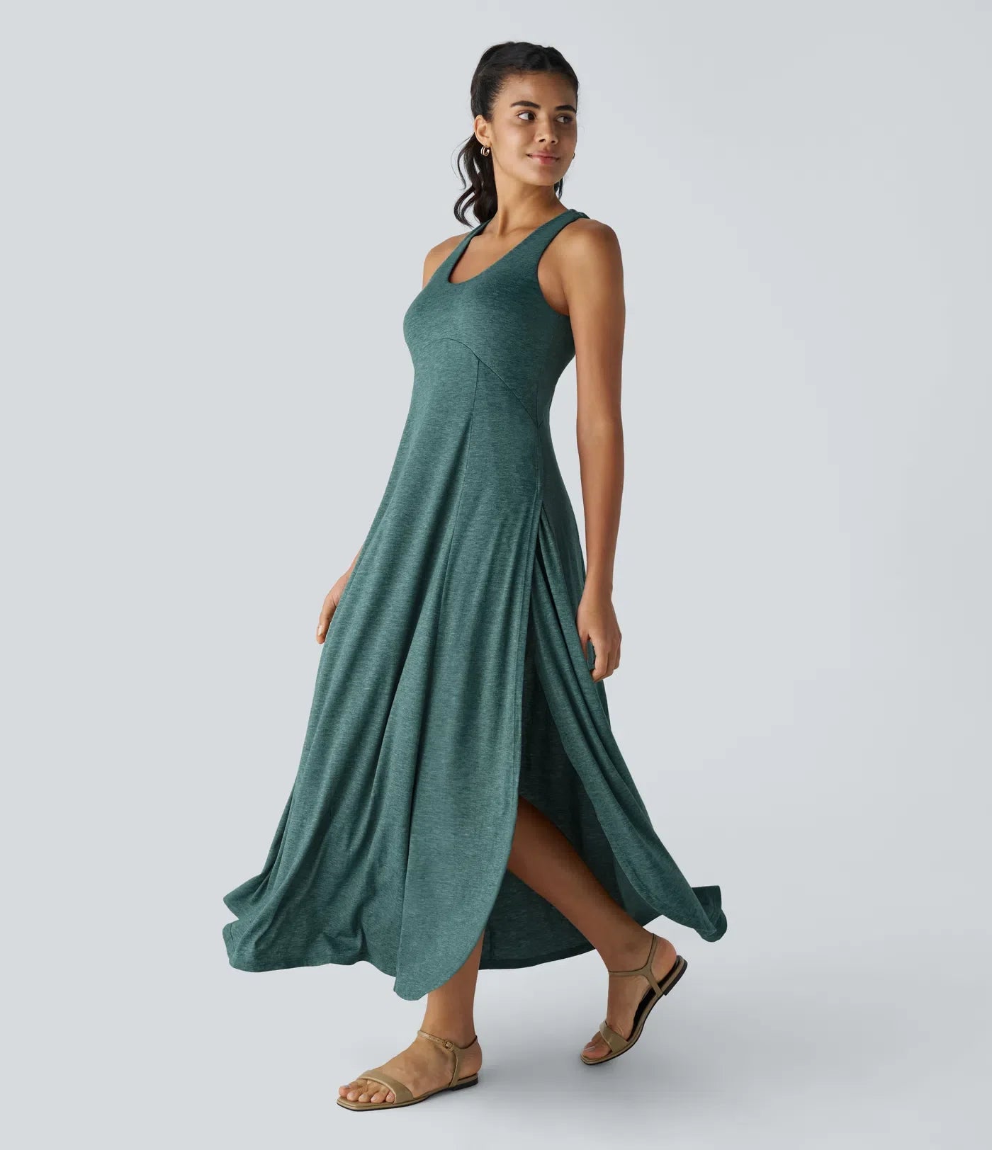 Serena™ - Maxi abito a canotta fluido e senza schienale con scollatura a U e spacco